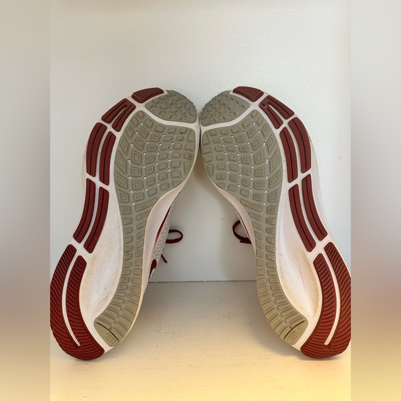 Nike Pegasus - AL Crimson Tide - Picture 4 of 4